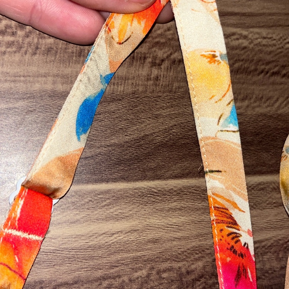 Frankly Apparel silky watercolor floral tank top. - Picture 9 of 15